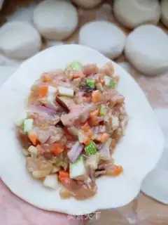 Make Chicken mushroom carrot buns step 10