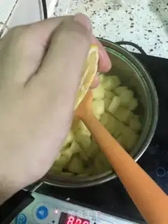 Make Applemus step 3