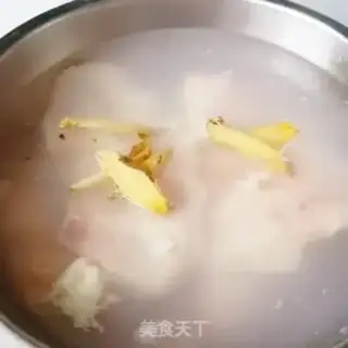 Make The seaweed chicken pine step 1