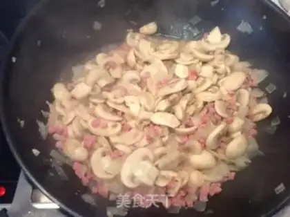 Make The ridge of the crumbs with a mouthful of butter step 8