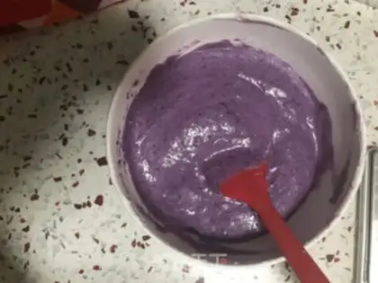 Make Blueberry cheesemus step 13