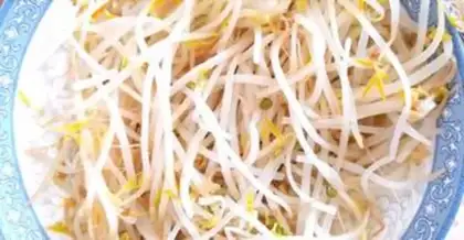 Make Old Beijing noodles step 4