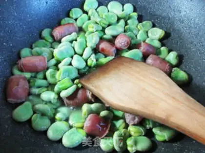 Make Scrambled beans step 8