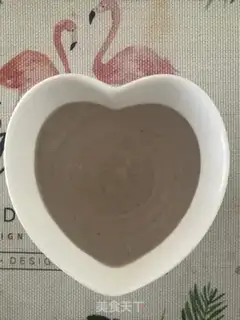 Make Nuts and yogurt step 5