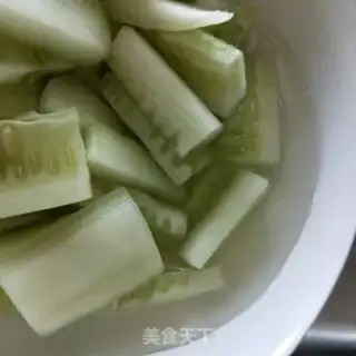 Make A cucumber collide step 3