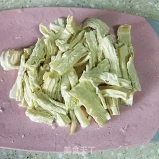 Make A cucumber collide step 5