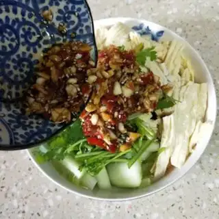 Make A cucumber collide step 12