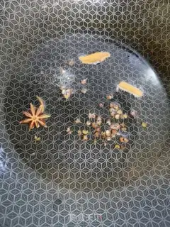 Make Spicy lobster step 0