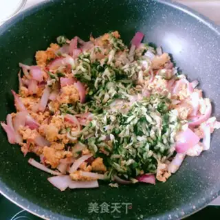 Make Scrambled fish seeds step 8