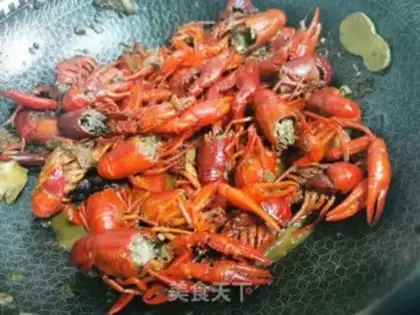 Make Spicy lobster step 4