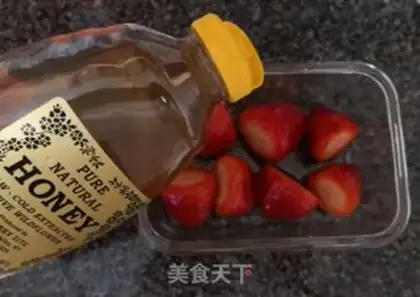 Make Frozenberry honey step 1