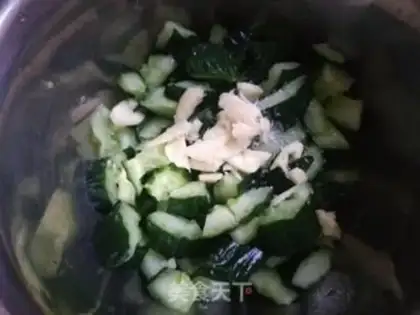 Make Shoot the cucumber step 3