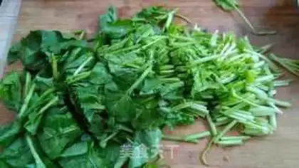 Make A spinach fan step 2