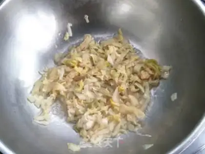 Make Spicy sour sauce step 3