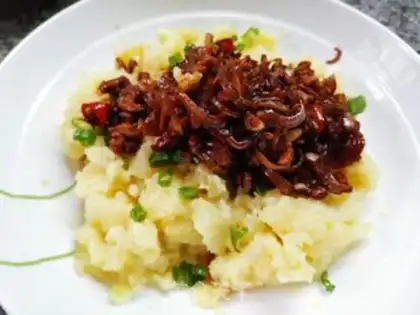 Make Two onions of mashed potatoes step 7