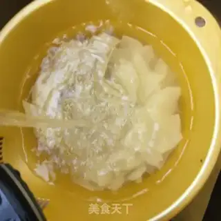 Make Spicy potatoes step 1