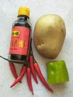 Make Fish sour spicy potatoes step 0