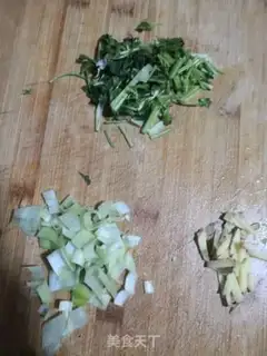Make Sour spicy. Soup noodles step 1