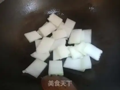 Make A red-burned melon step 0
