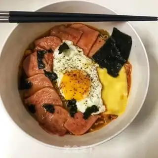 Make Ham noodles step 4