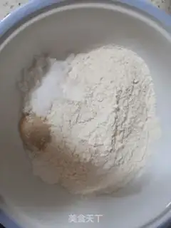 Make Fruit pizza step 1