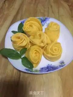 Make Pumpkin roses step 8