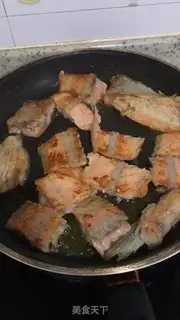Make Fried salmon bones step 3