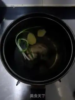 Make Tomato roller step 1