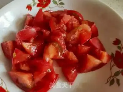 Make Tomato onion fried goose eggs step 2