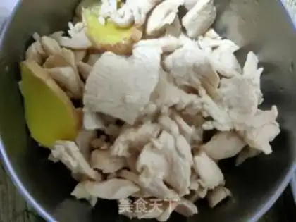 Make Tomato roller step 3