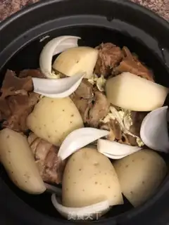 Make Potato pork soup step 4
