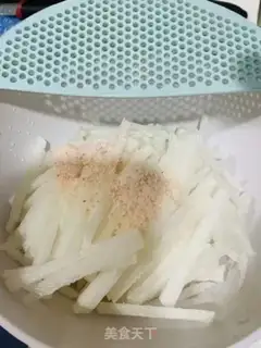 Make Egg radish step 0