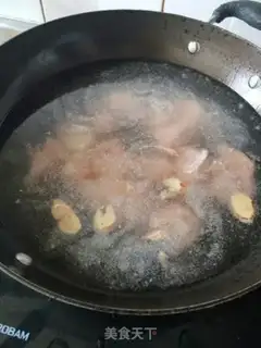 Make Potato corn chop soup step 0
