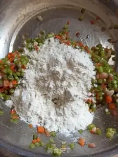 Make Artisoon meatballs step 4
