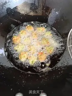 Make Artisoon meatballs step 7