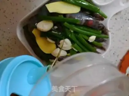 Make Boiled shrimp step 1