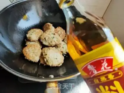 Make Pork silkballs step 16