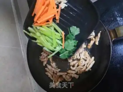 Make Spicy chicken step 5