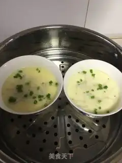 Make Silver fish steamed eggs step 4