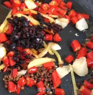 Make Spicy beans step 1