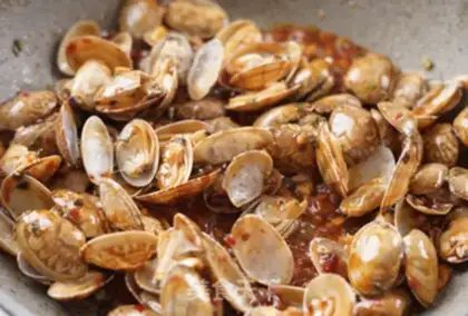 Make Spicy clams step 3