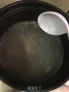 Make Pork gravy mustard soup step 0