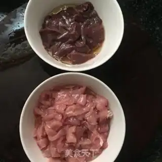 Make Pork gravy mustard soup step 1