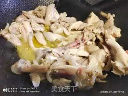 Make Scrambled tore chickens step 3