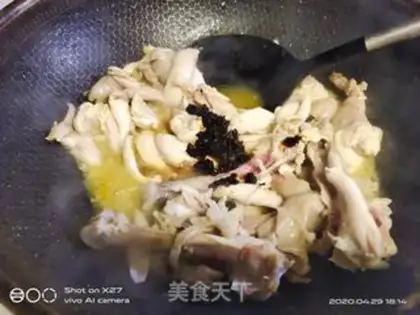 Make Scrambled tore chickens step 5