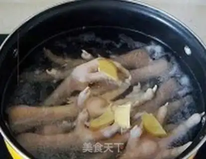 Make Chicken foot soup step 1