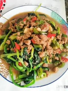 Make Spinach fried meat step 8