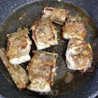 Make Pepper salted fish step 4
