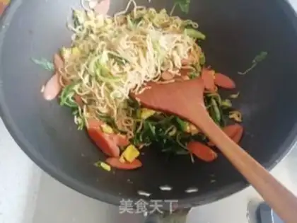 Make Three fresh noodles step 5