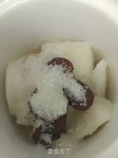 Make Pear soup step 1
